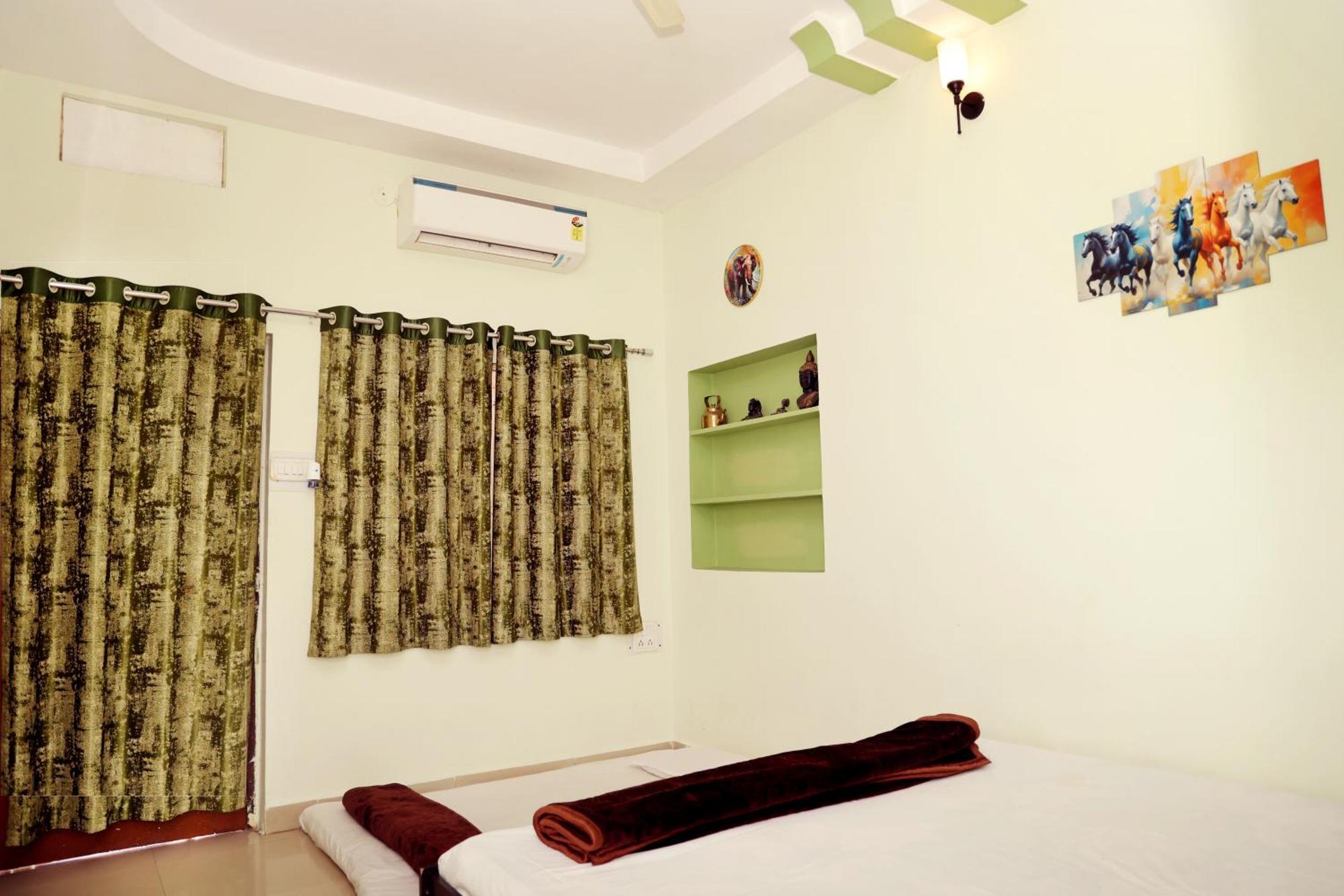 Shree Vinayak Guest House Ujjain Dış mekan fotoğraf